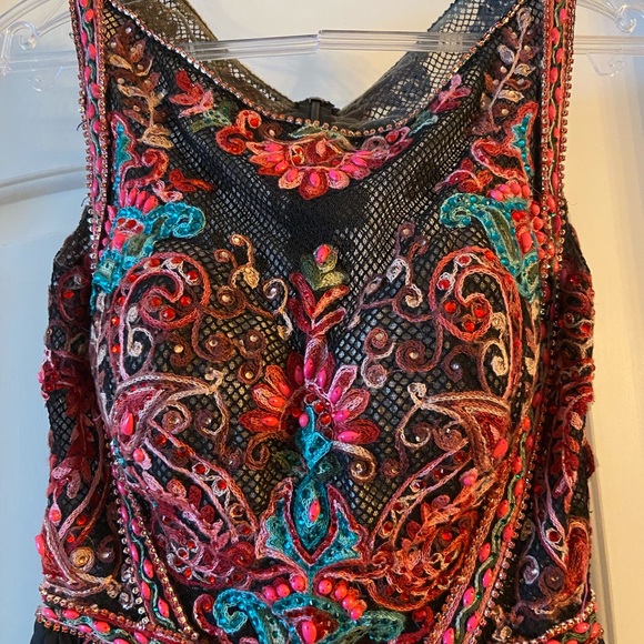 Ellie Wilde prom dress - Picture 2 of 6